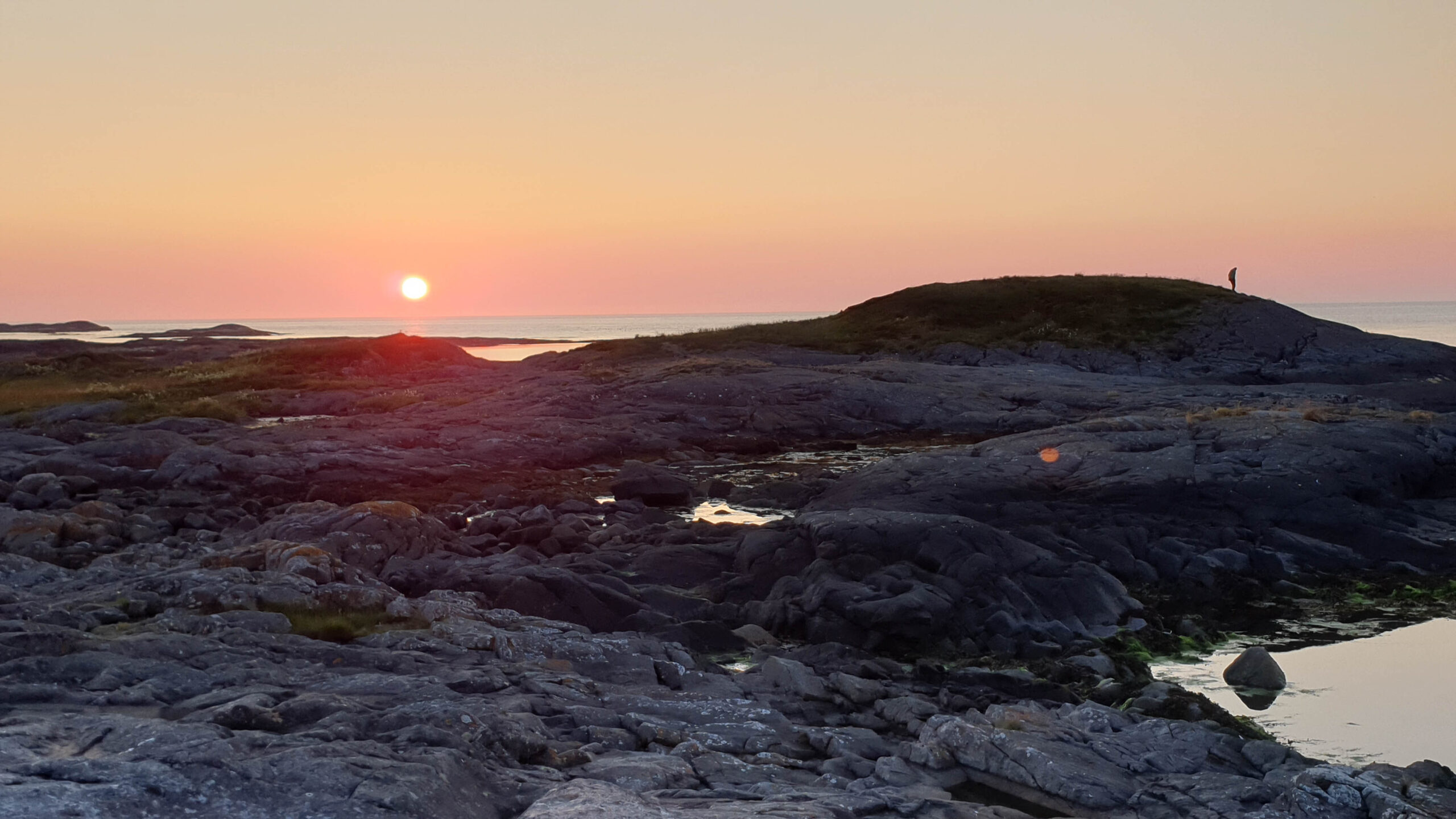 The evening before the tour along the Atlantic Road