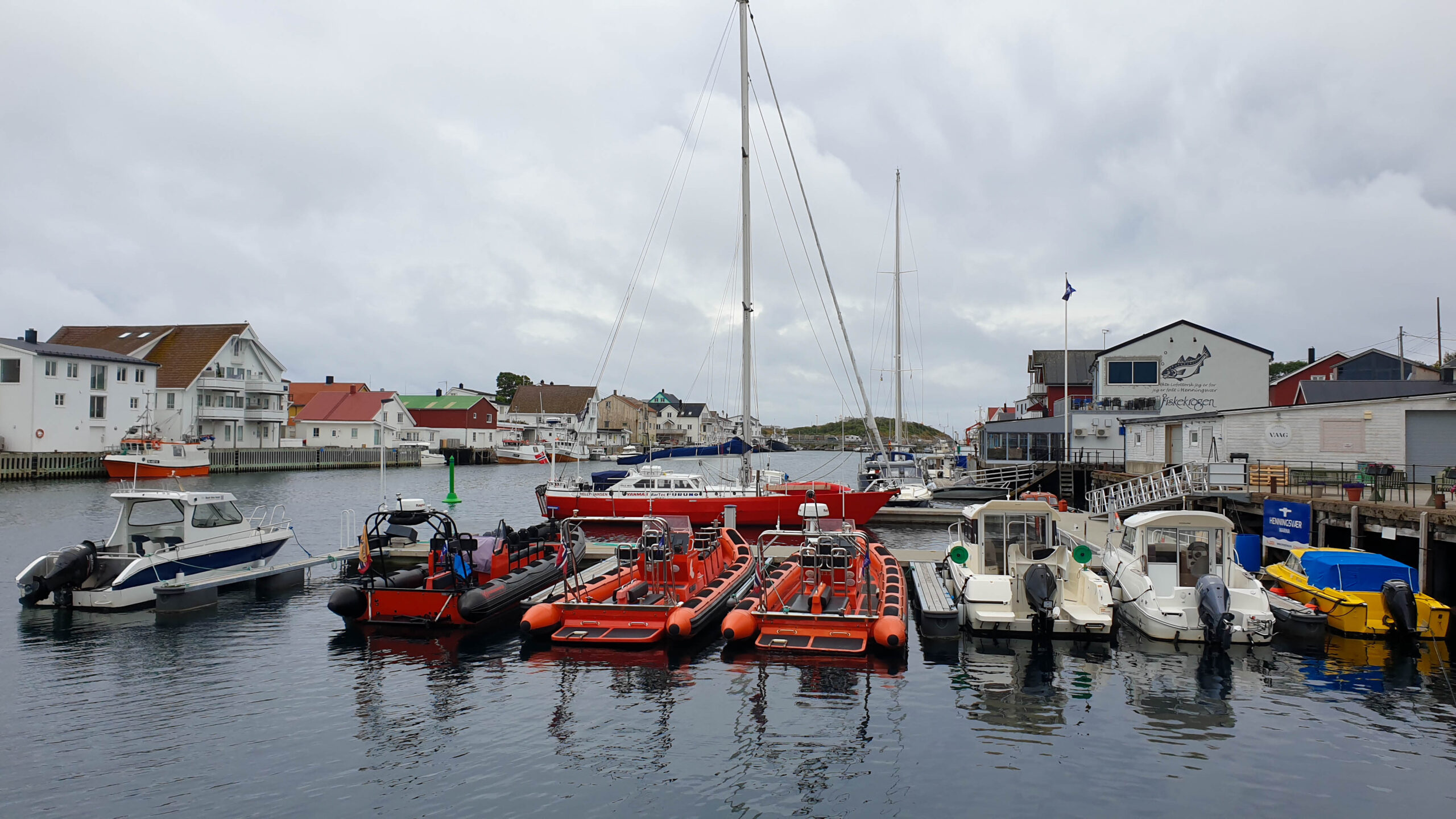 Henningsvær