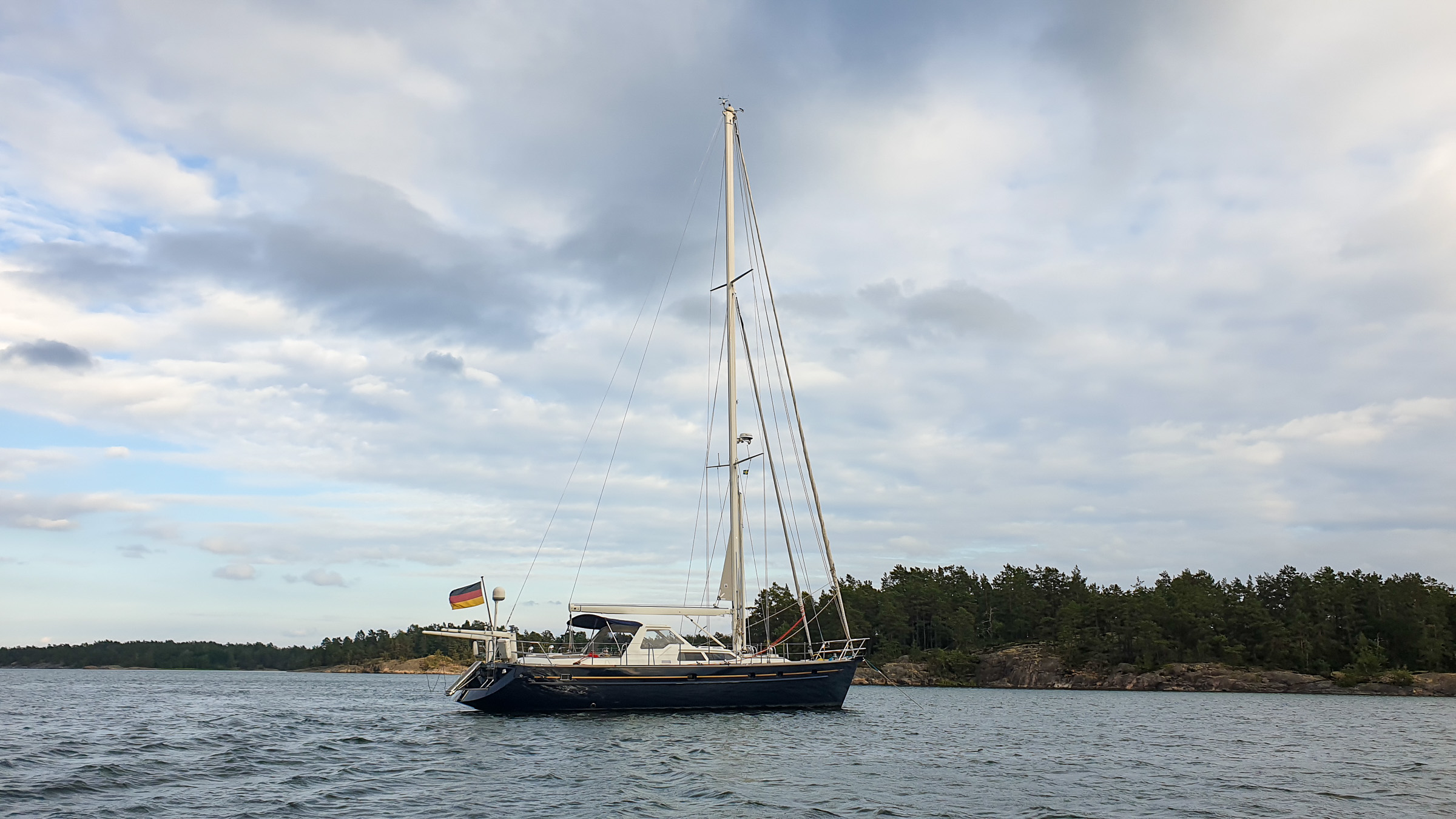 At anchor near Risö