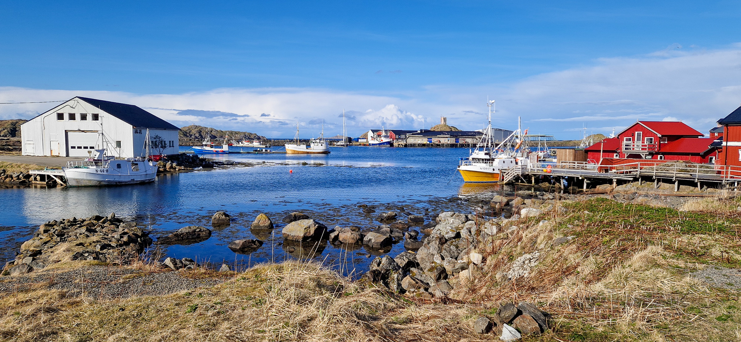 In the harbour of Stø