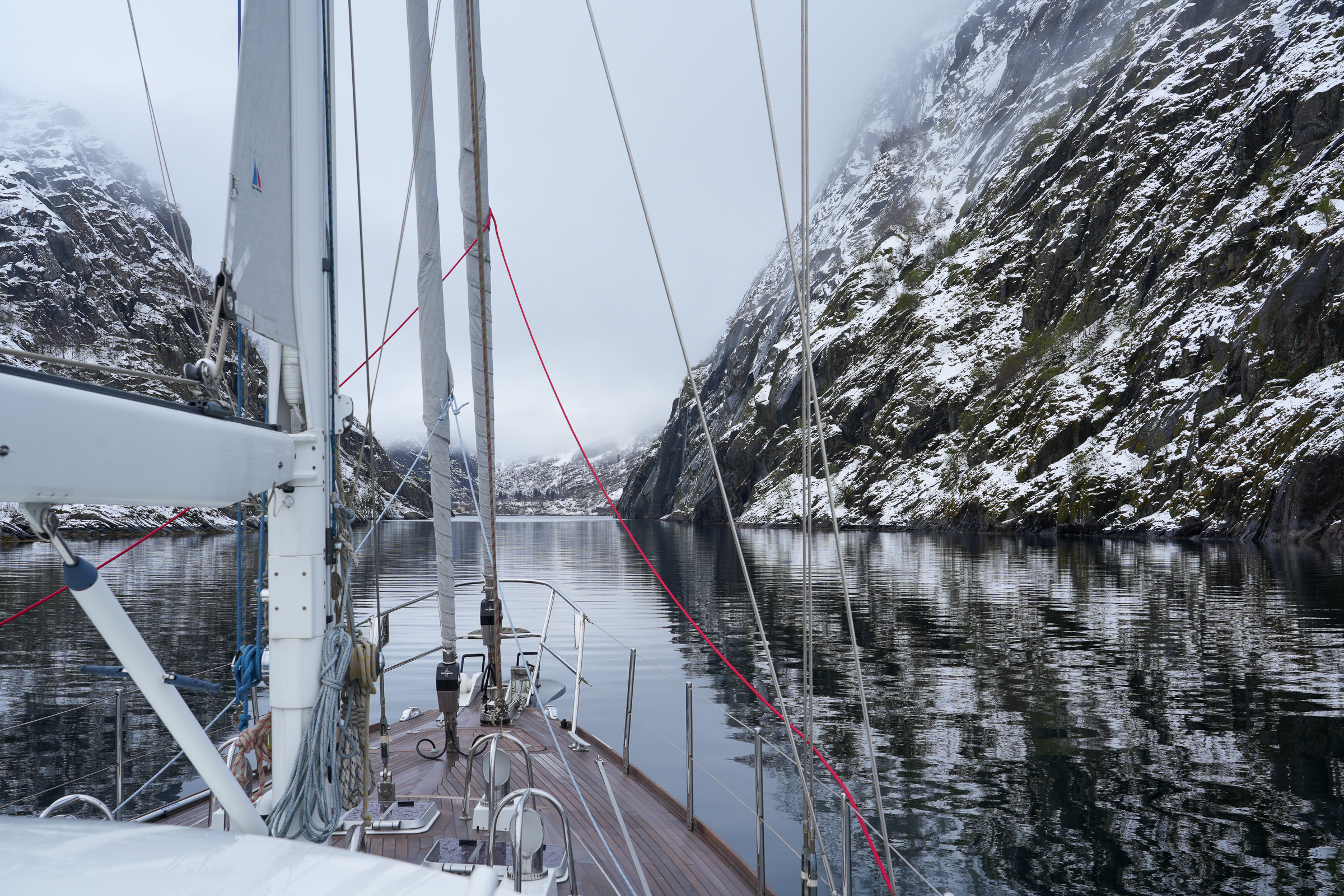 Sailing into Trollfjord