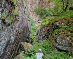 Das Loch im Fels