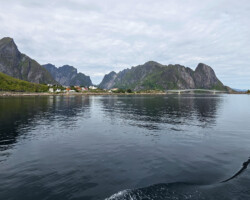 Approaching Reine